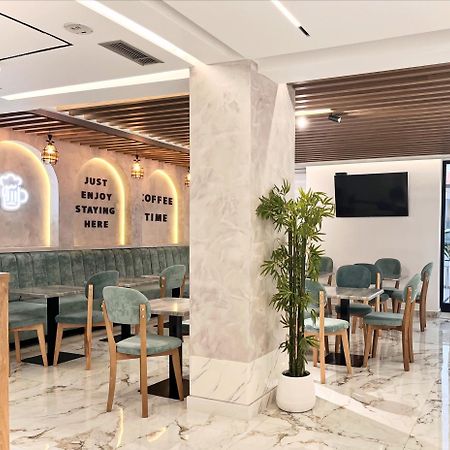 בראט Mili Hotel מראה חיצוני תמונה